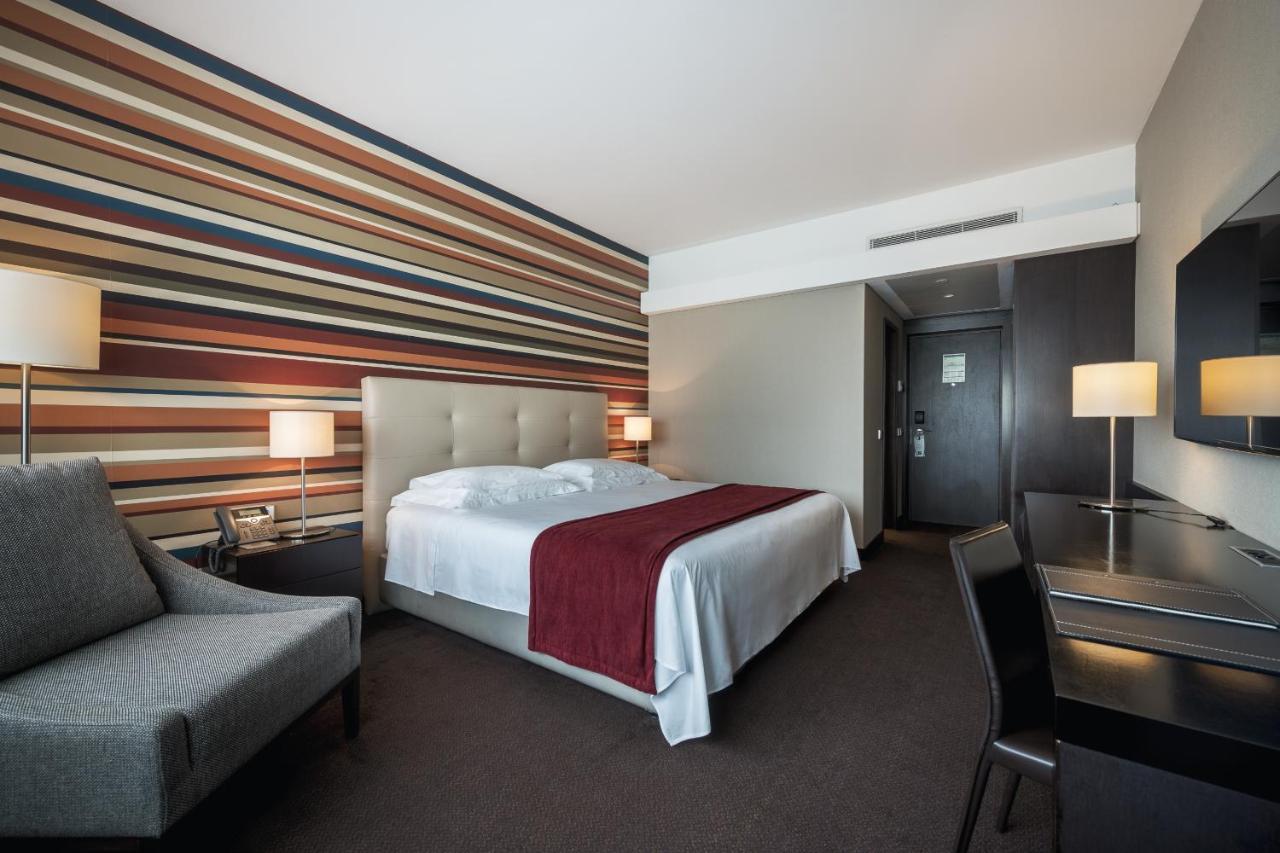 Hotel Trópico Luanda Kültér fotó